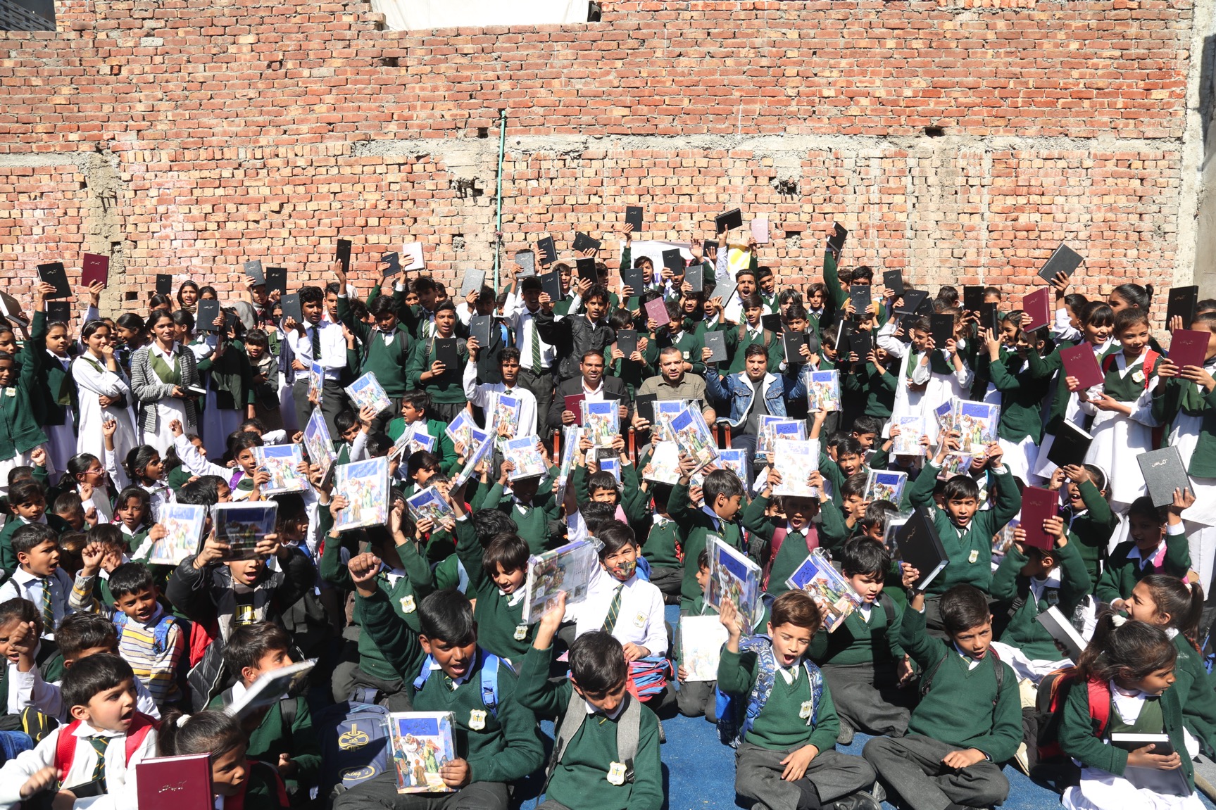 Children receiving Bibles
